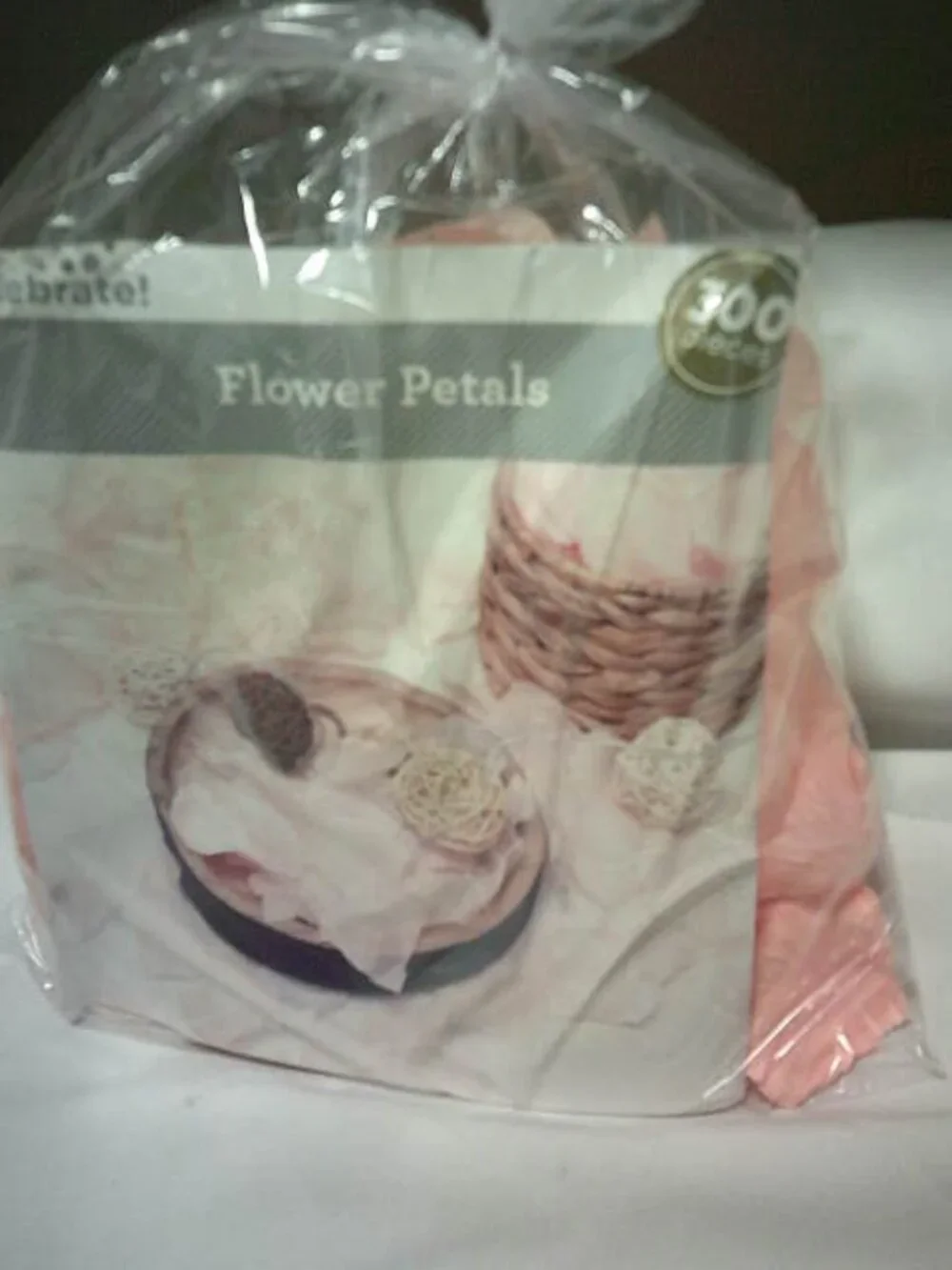 NEW BAG OVER 300+ PIECES OF PINK ROSE FLOWER PETALS FOR ALL OCCASIONS AMAZON 🌼